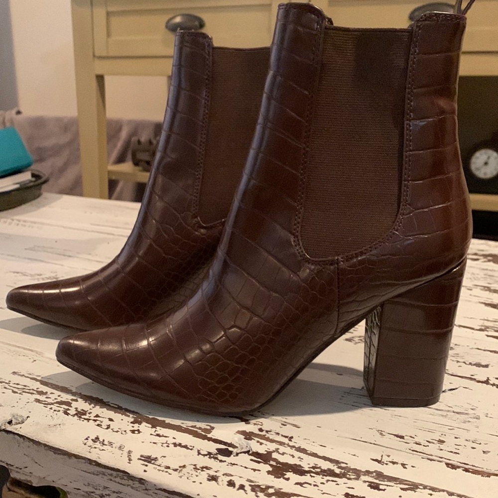 Steve Madden Chocolate Croc Heeled Boots